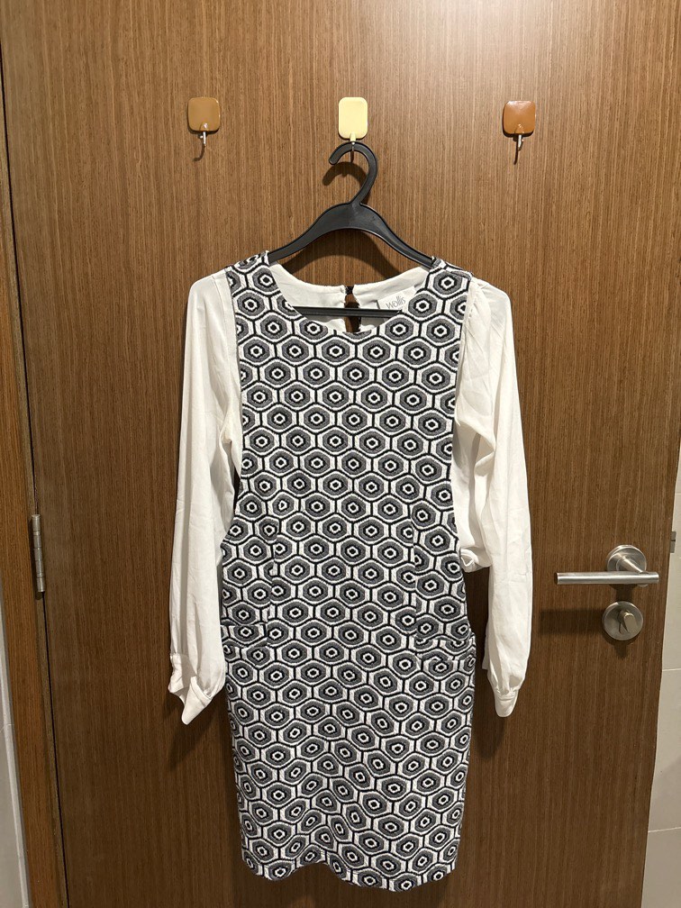 Wallis pinafore dress