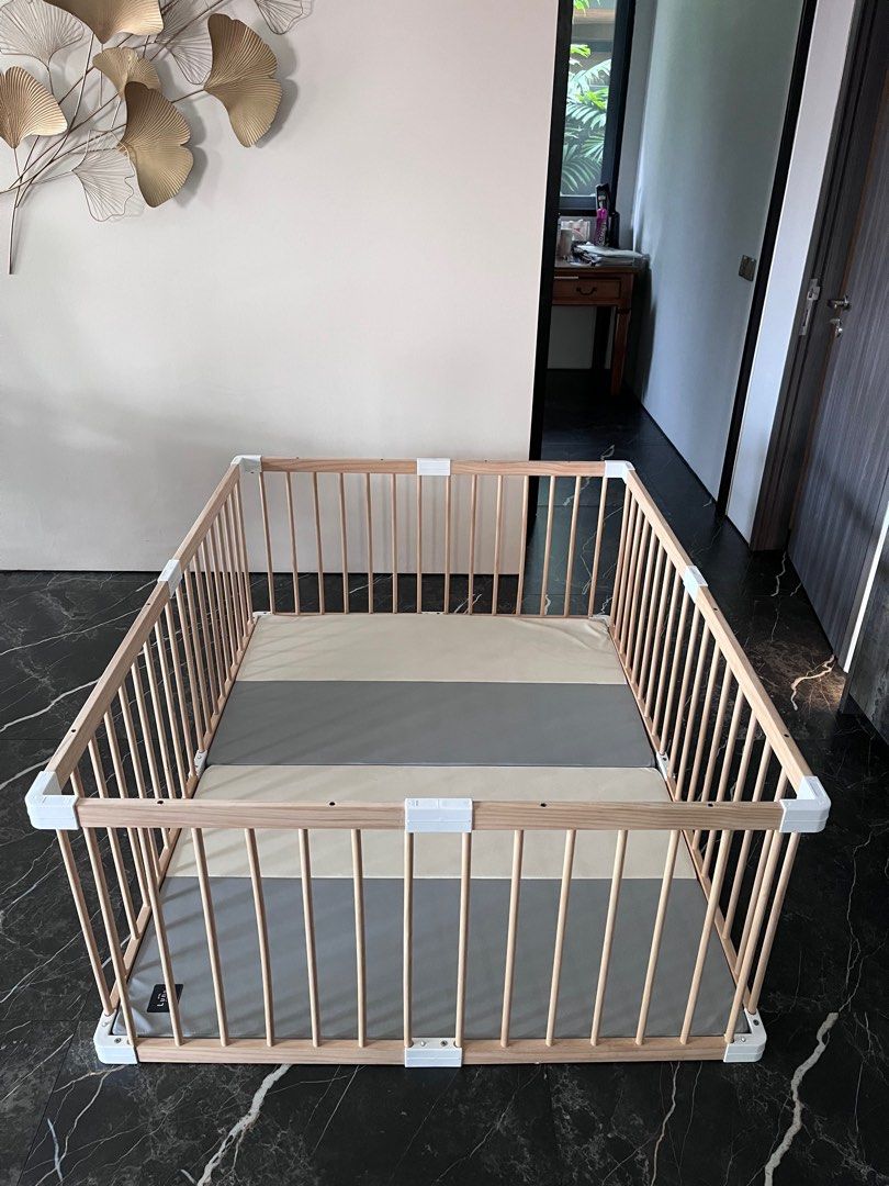 Wooden solid real wood Playpen play pen yard jollybaby jolly baby Luna