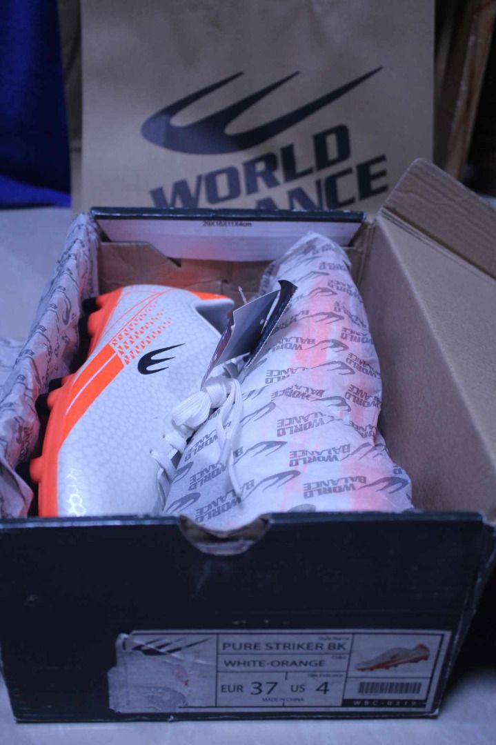 World balance new arrivals soccer shoes