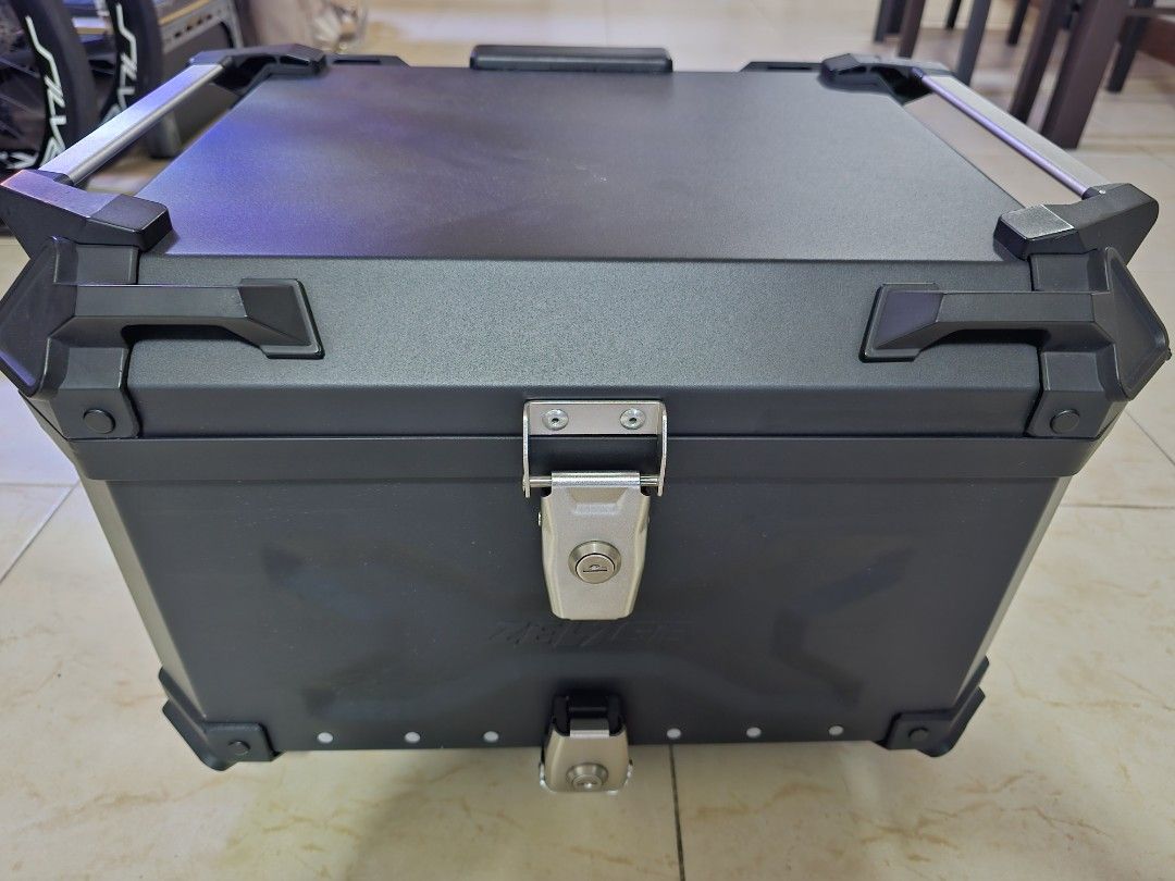 Yamaha Xmax V1 OEM Rack + Box, Motorcycles, Motorcycle Accessories on ...