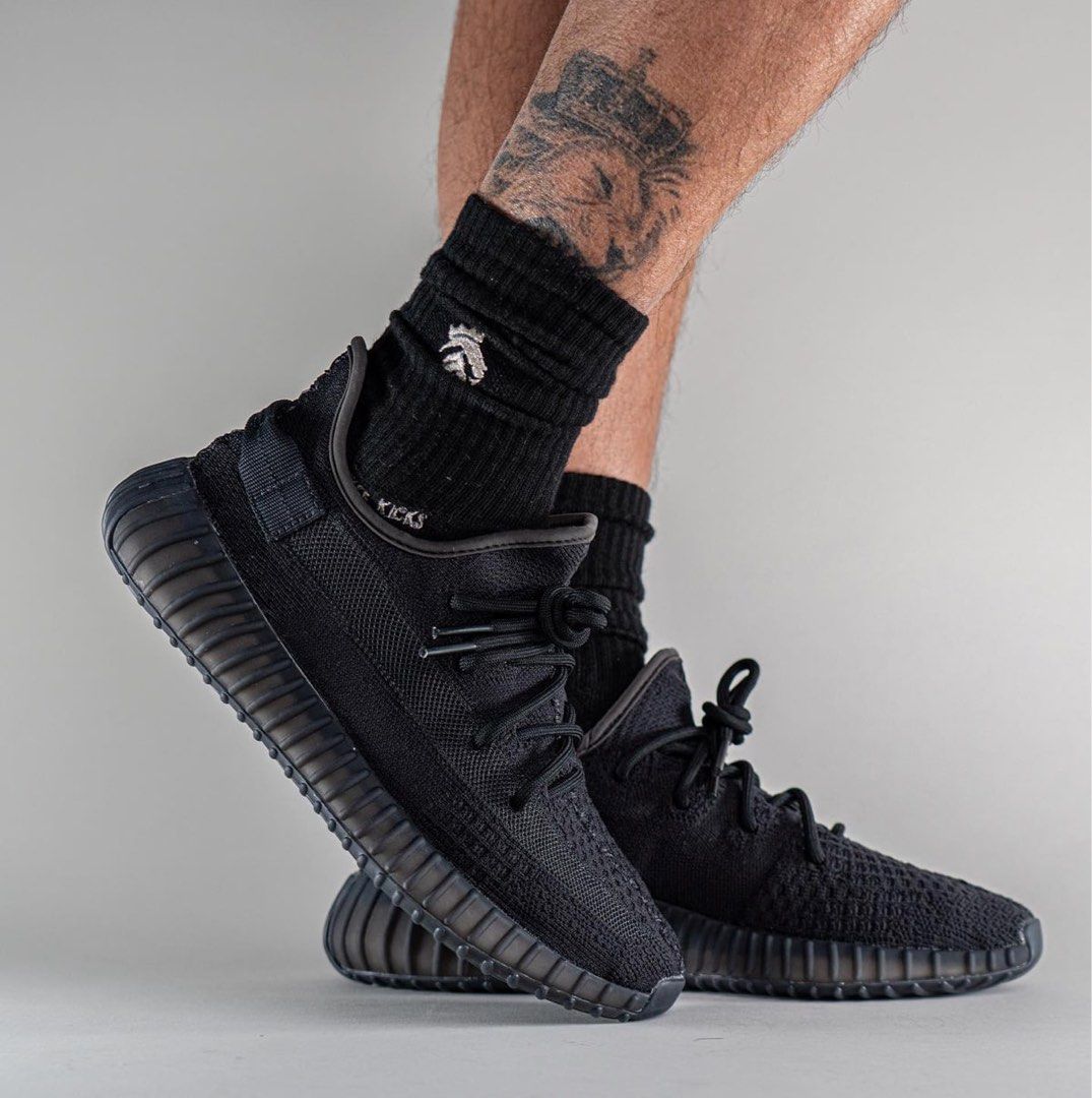 Yeezy boost 350 8.5 2025