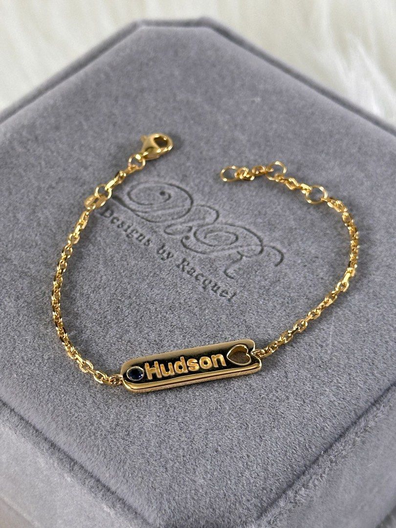 18k Yellow Gold Name Bracelet with Stone