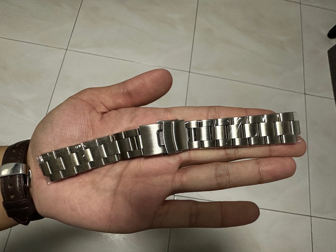 Aftermarket oyster outlet bracelet