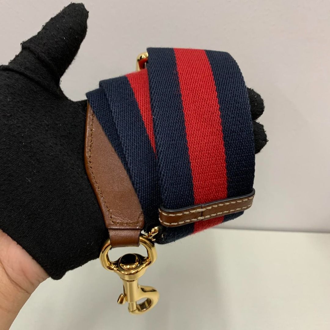 Gucci 453189 2025