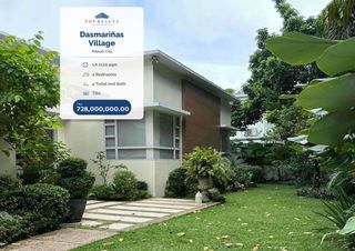 4BR Bungalow House with Pool for Sale in Dasmarinas Village