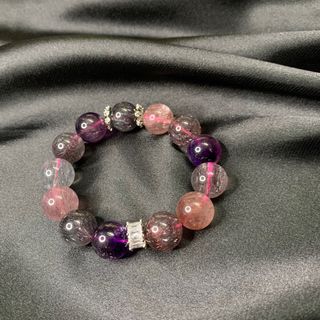 （分類：）位於 。 由 manassiu 提交（商品編號 1279844184，圖片 1）。簡介： 。
