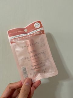 （分類：）位於 。 由 k.abbyx 提交（商品編號 1248782663，圖片 1）。簡介： 。
