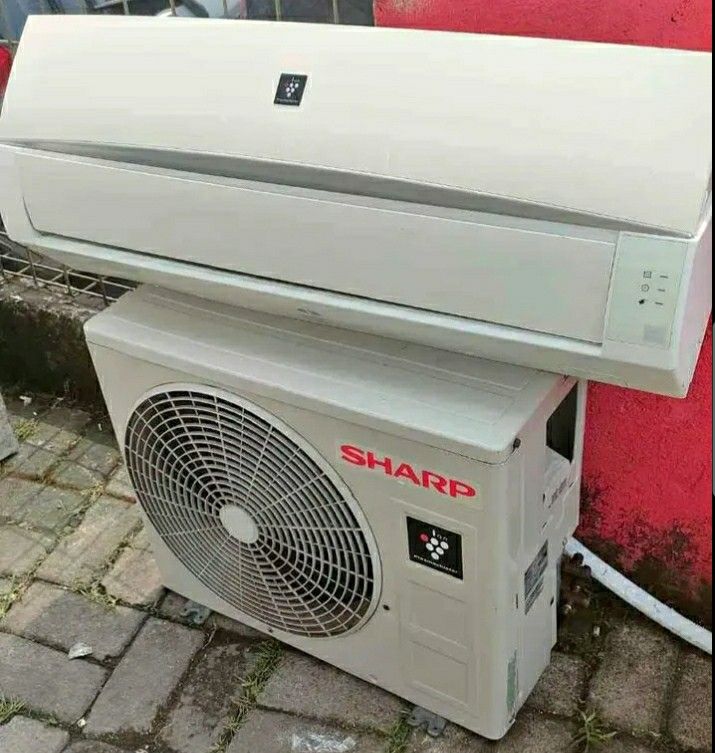AC Sharp Plasmacluster 1 2 PK low Watt series Elektronik Lainnya di Carousell