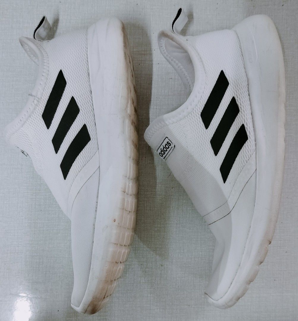 Adidas cloudfoam 9.5uk Men s Fashion Footwear Sneakers on Carousell