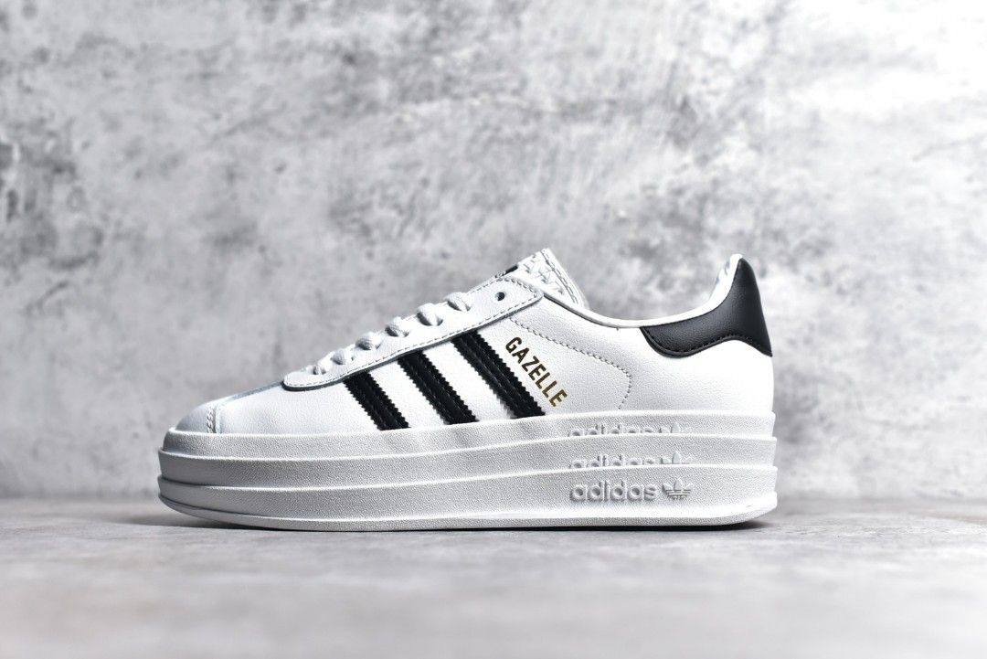 White adidas top shoes originals