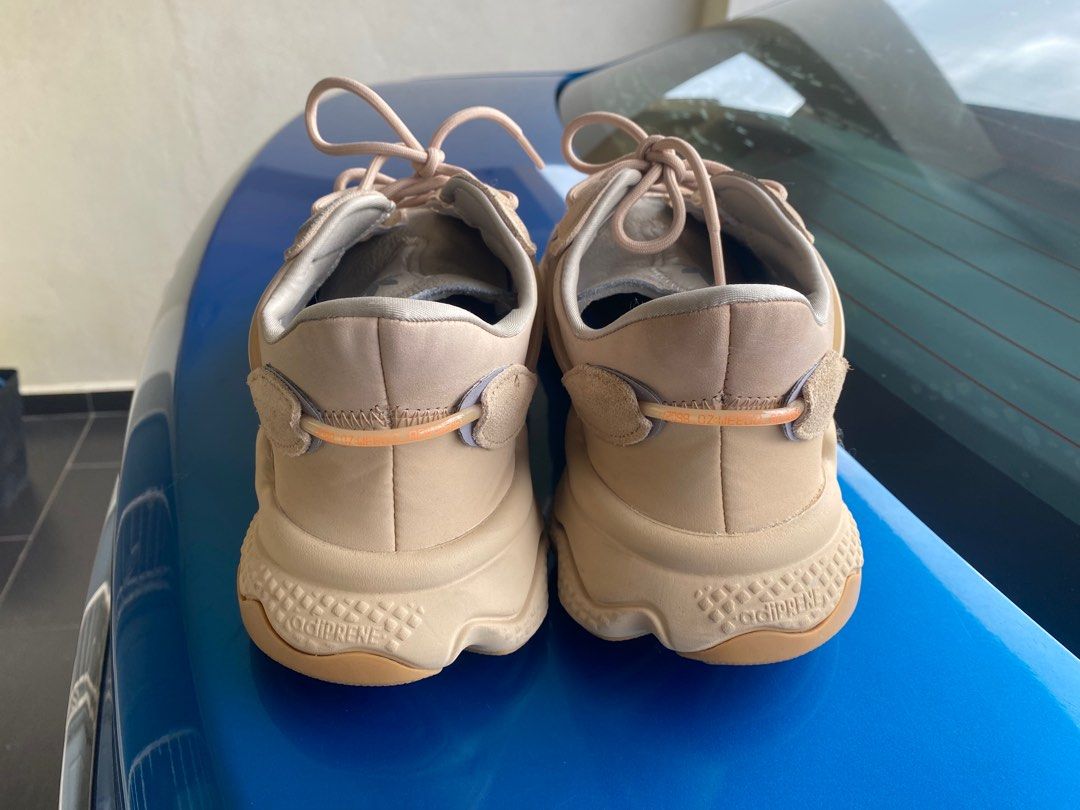 Adidas 2025 uk 9.5