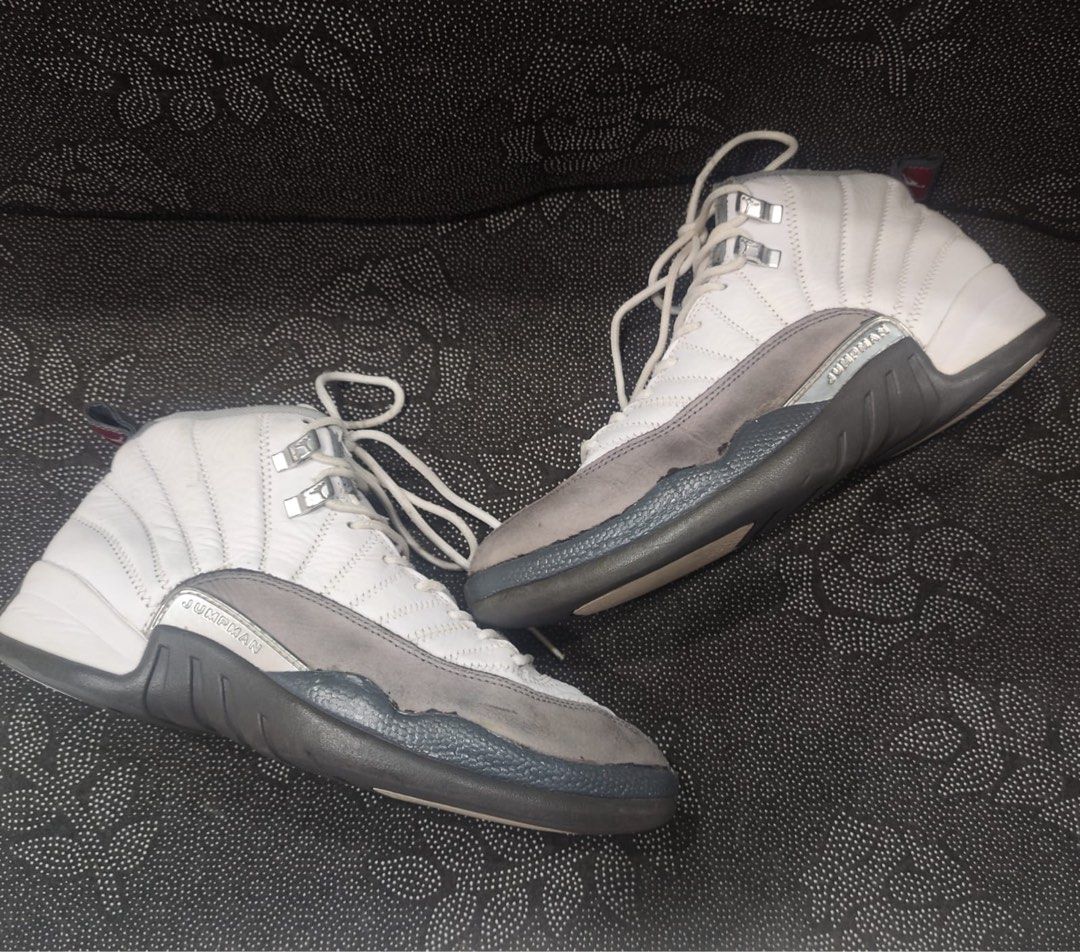 Jordan 12 grey inplace suede