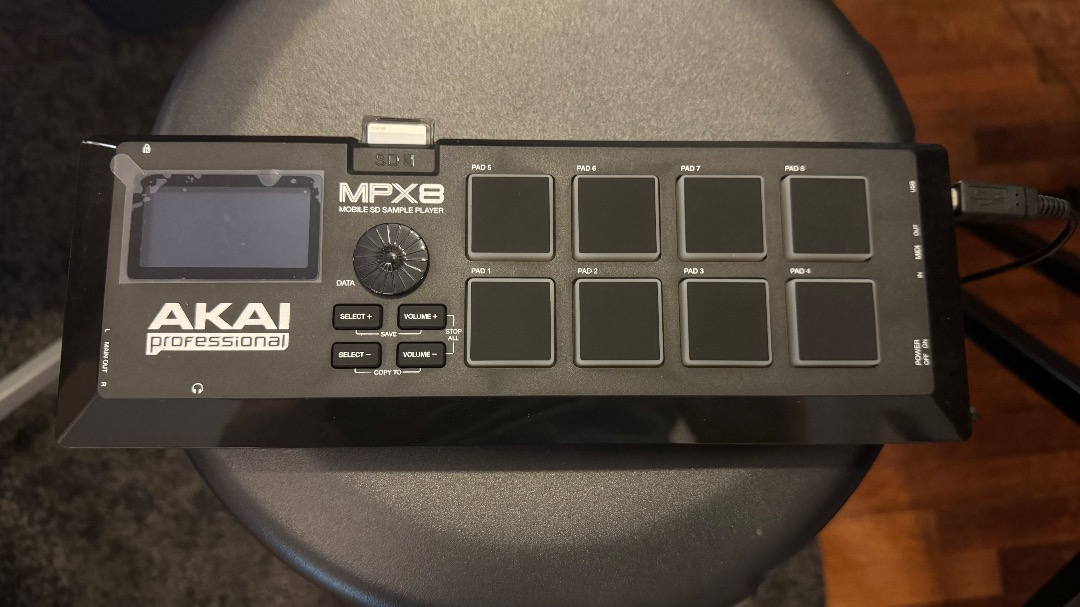 MPX8 AKAI サンプラー リズムマシン - 楽器/器材