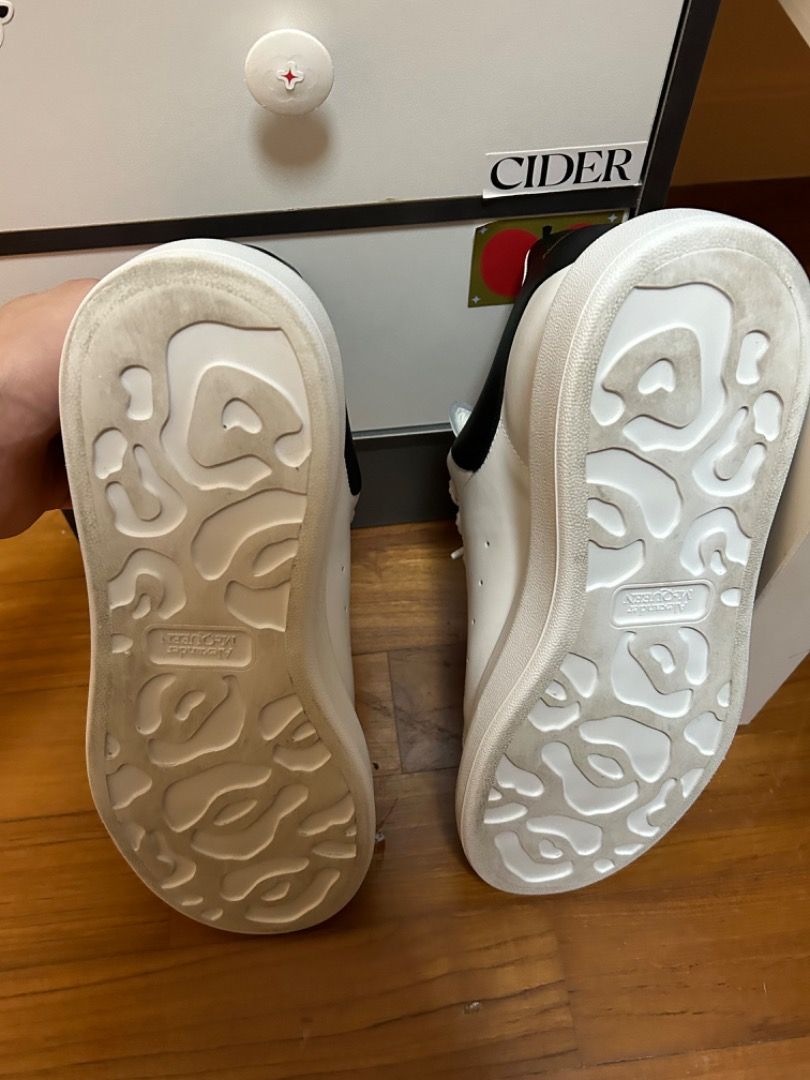 Alexander sale mcqueen 42.5