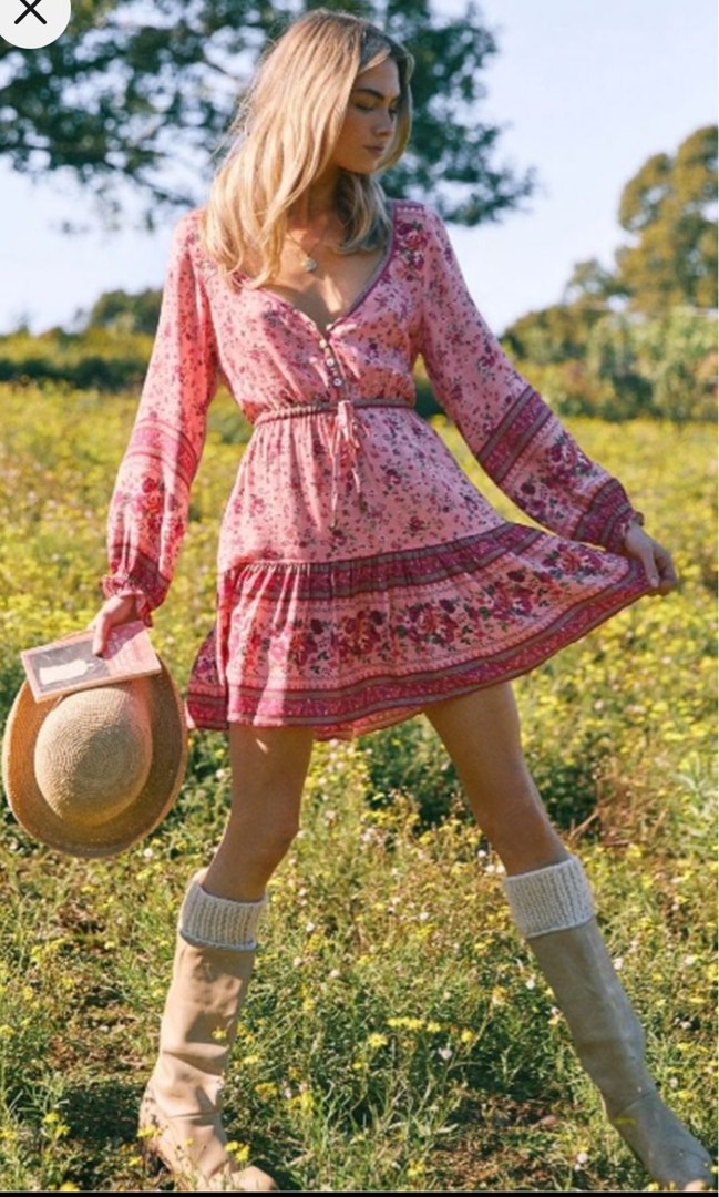 Arnhem Pink Floral Confetti Dress, Women's Fashion, Dresses & Sets, Dresses  on Carousell
