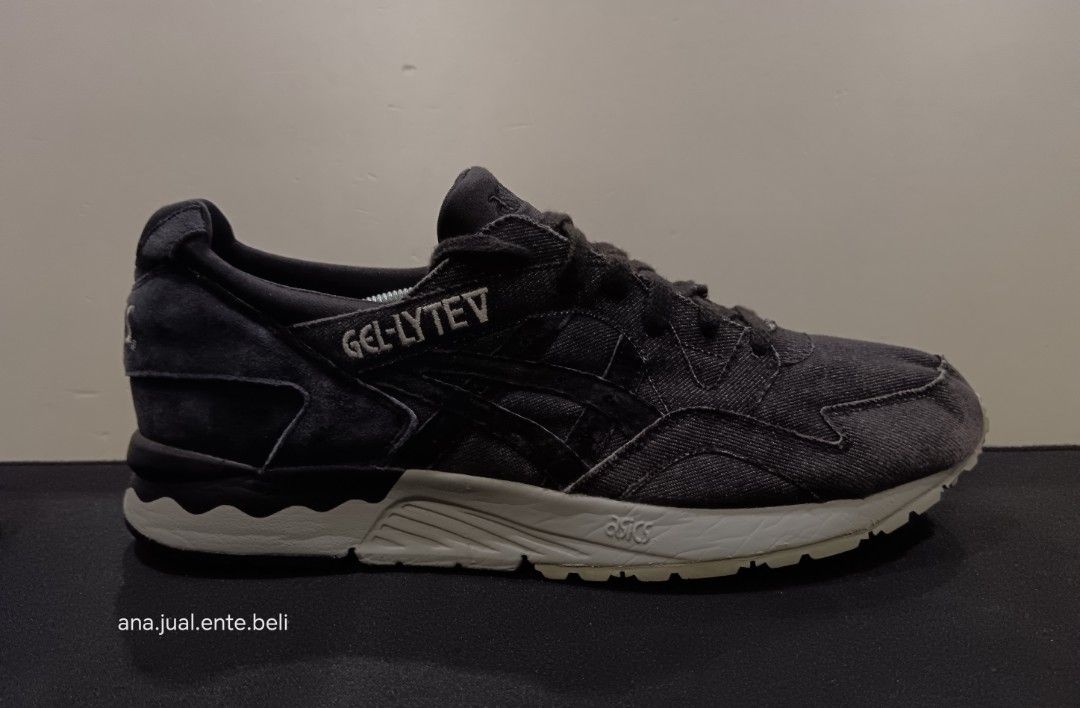 Asics gel lyte v with jeans online