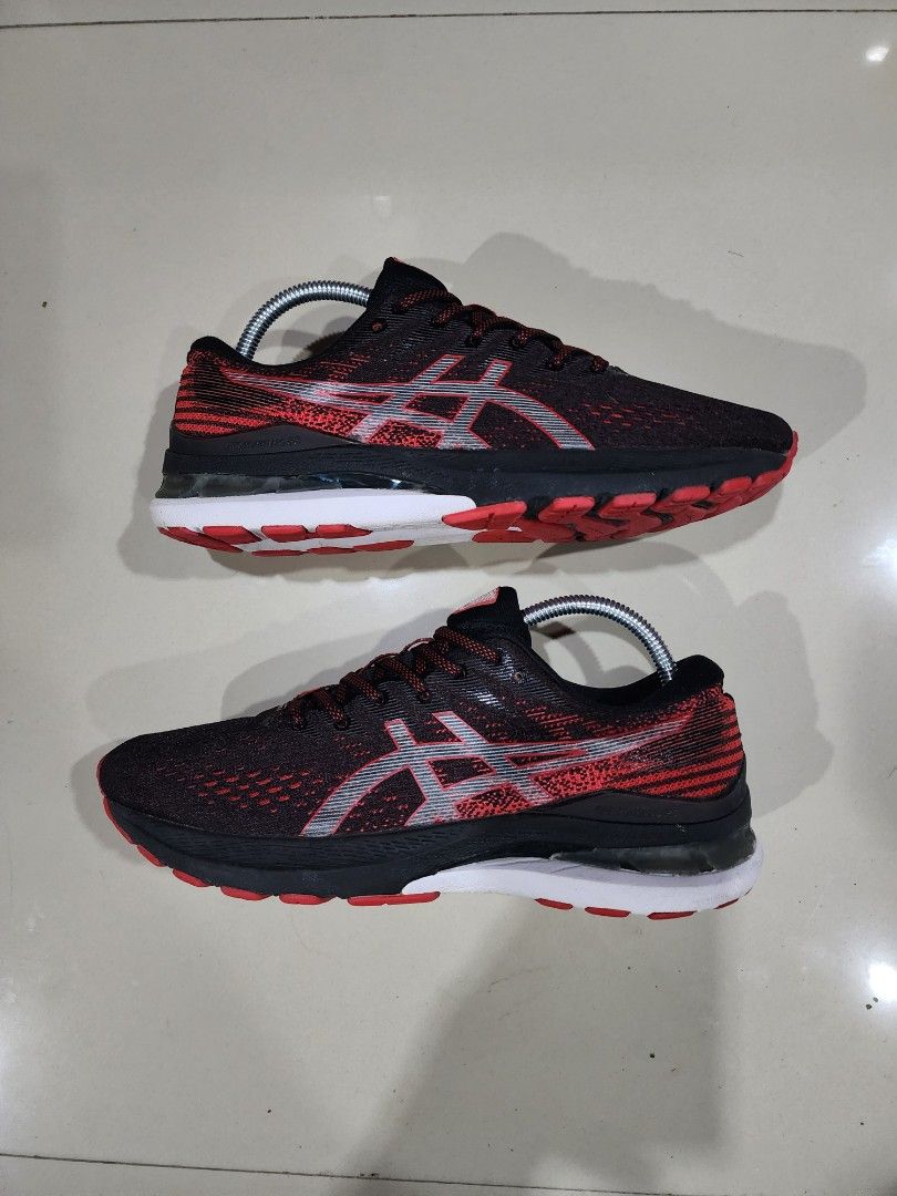 Nimbus 20 deals kayano 25