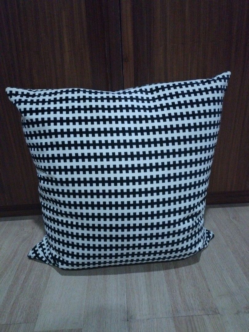 Bantal sofa ikea discount