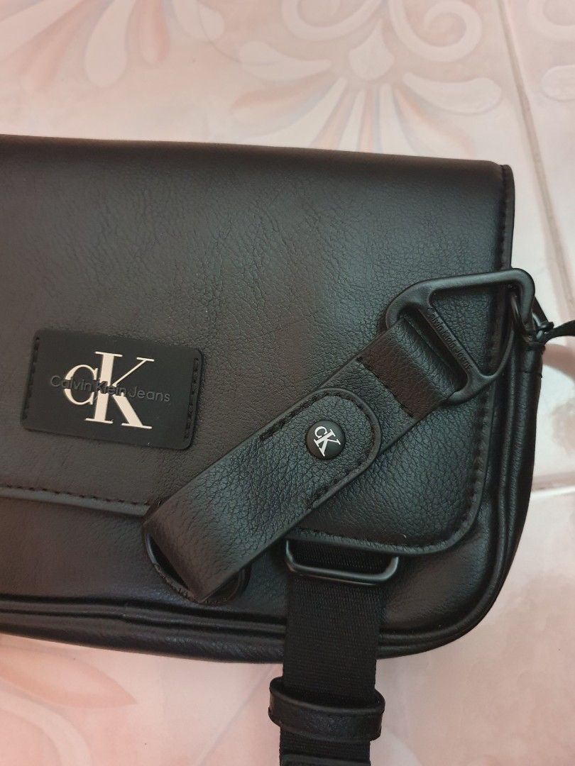 Calvin Klein Side Bag