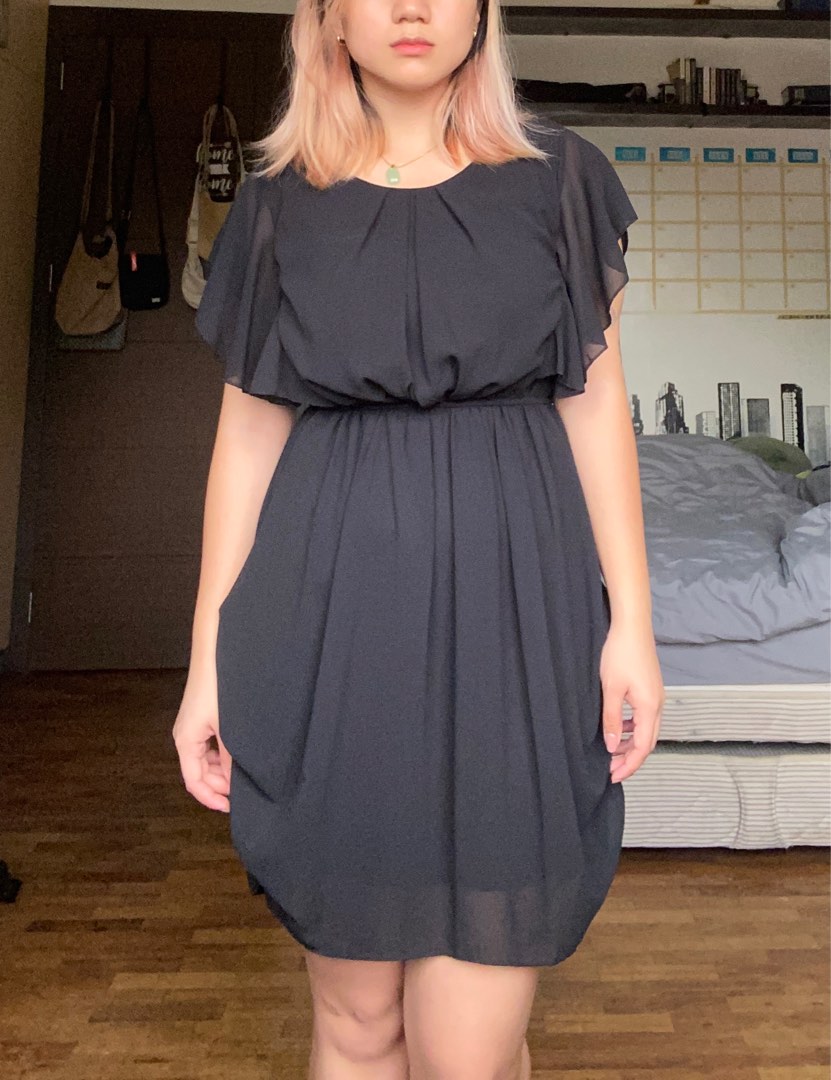 Black flowy store knee length dress