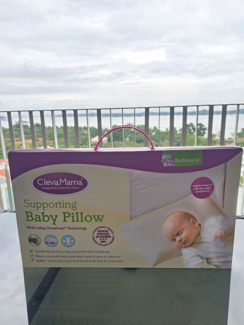 Clevamama supporting infant pillow top
