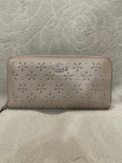 (Kategori: ) berada di . Dikirim oleh mommagg (ID iklan 1279771299, Gambar 1). Deskripsi: .