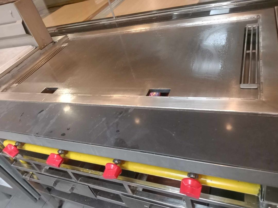 Customise Stainless Steel Kitchen equipment (Category: Other Home Appliances) located in Antipolo. Submitted by hk.trading (Listing ID 1279759770, Image 1). Description: We provide quality custom made stainless steel kitchen equipments according to your required specifications. -Teppan -Exhaust Hood -Preparation table -sink / grease trap -racks -burners -griddle / griller -noodle broiler -hanging and wall shelf PM for inquiries. .