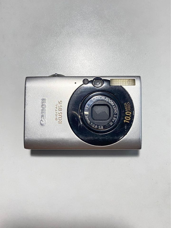 Digital Camera Canon IXUS 85 IS (Category: Cameras) located in Valenzuela. Submitted by alfeopaulramos7490 (Listing ID 1279939841, Image 1). Description: Canon IXUS 85 IS 10.0 megapixel P5,999 +sf Inclusion: * ixus 85 body * original canon battery * wrist strap * clip charger 100% all working All buttons are crispy no hard press NO ISSUE WITH WARRANTY TO GUARANTEE THE UNIT HAS NO ISSUE DIRECT MESSAGE ME ON FACEBOOK ALFEO PAUL RAMOS.