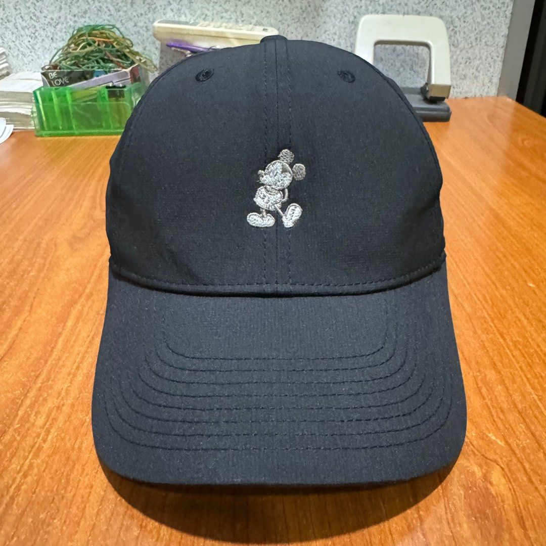 Mickey mouse hat nike new arrivals