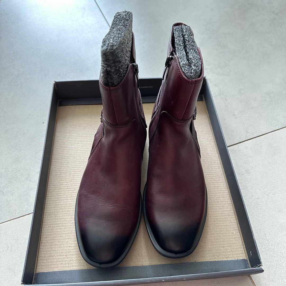 Ecco bordeaux deals