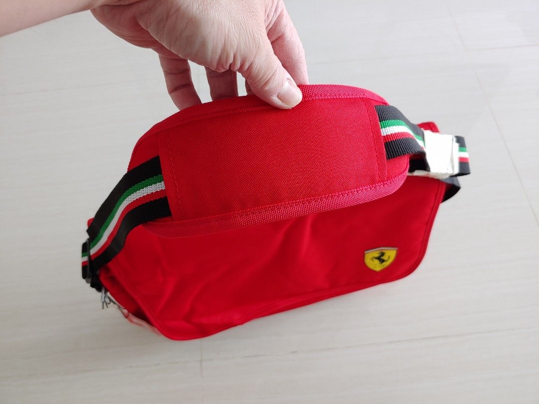 Puma ferrari outlet waist bag