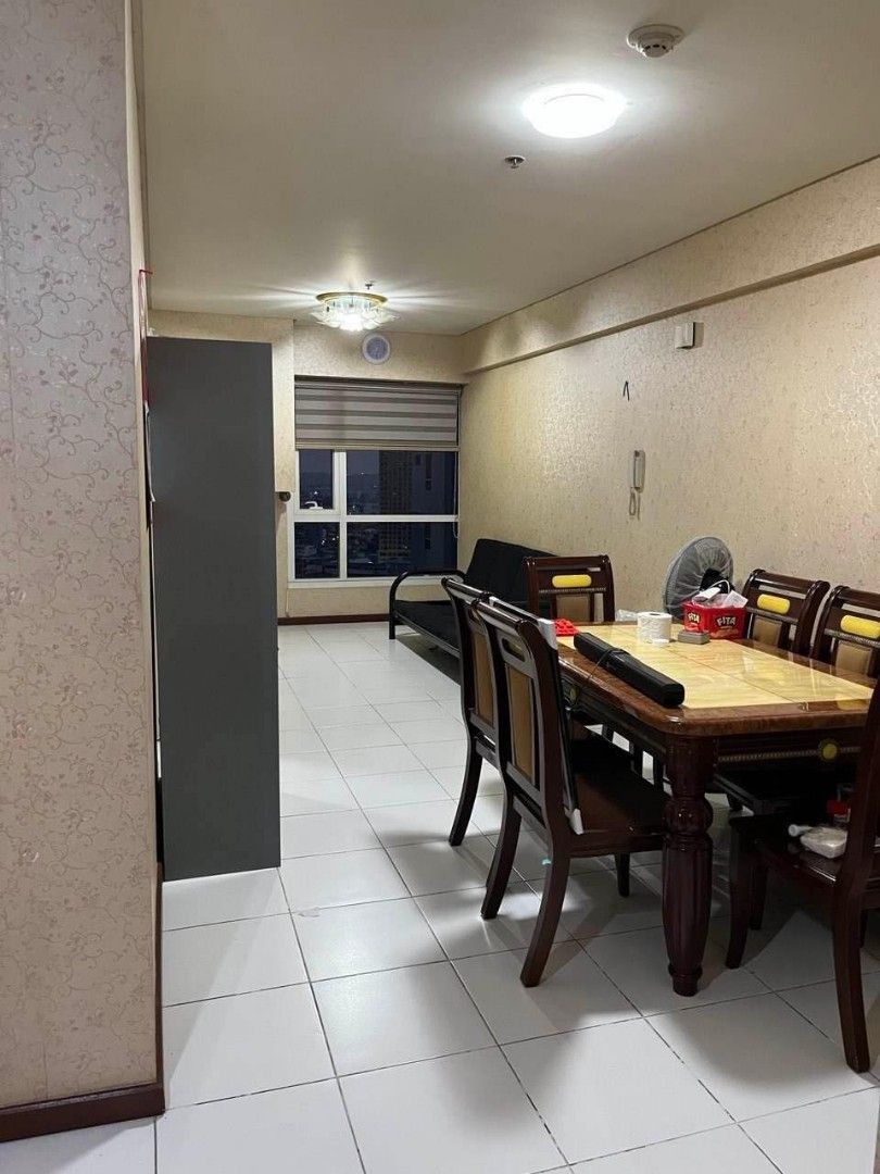 For Sale: The Columns Ayala Ave. 1 bedroom (Category: Apartments & Condos) located in Makati City. Submitted by landspecc.realestate (Listing ID 1279875810, Image 1). Description: For Sale: Property: The Columns Ayala Ave. Tower 3 Developer: Alveo Land Corp. Unit Type: 1BR with parking F.A.: 48 Sqm. Php 9,500,000 For particulars and viewing by schedule, you may reach us at +639173772277.