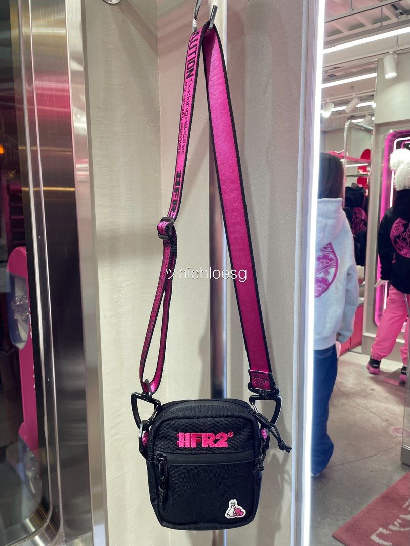 FR2 梅 SHOULDER BAG, Men