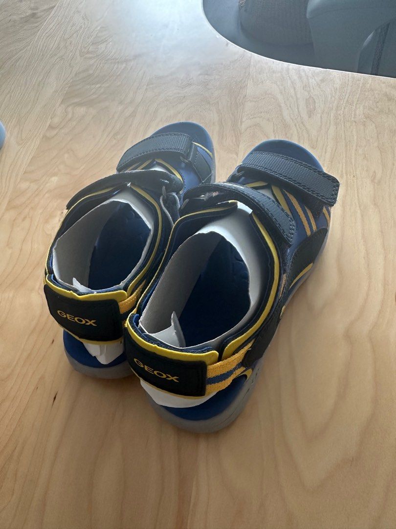 Geox yellow shoes outlet
