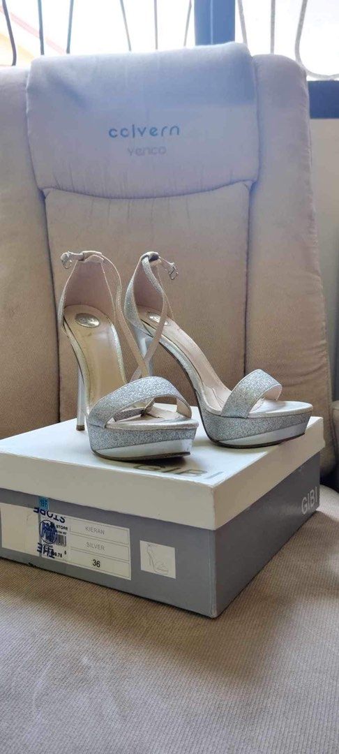 Gibi Heels No issues Women s Fashion Footwear Heels on Carousell