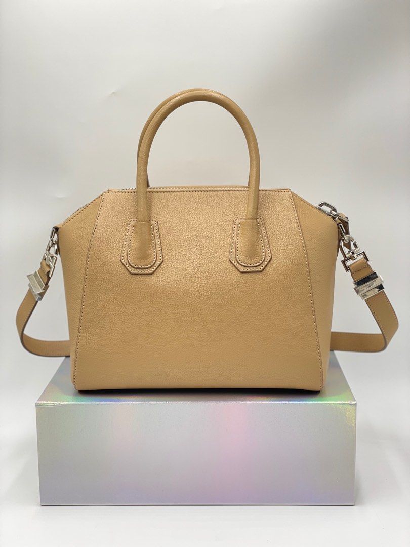 Givenchy outlet bag box