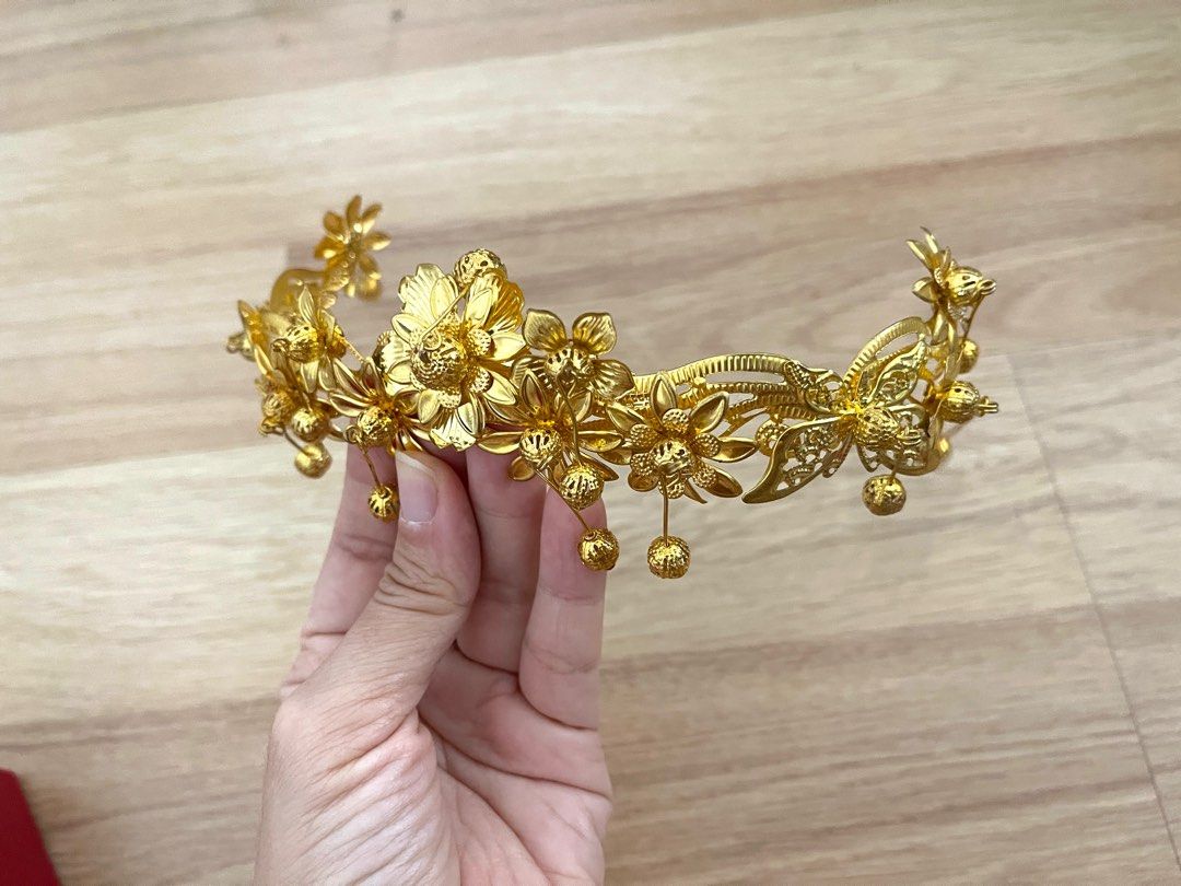 Gold hot sale hair jewelry