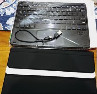Goojodoq wireless keyboard for ipad