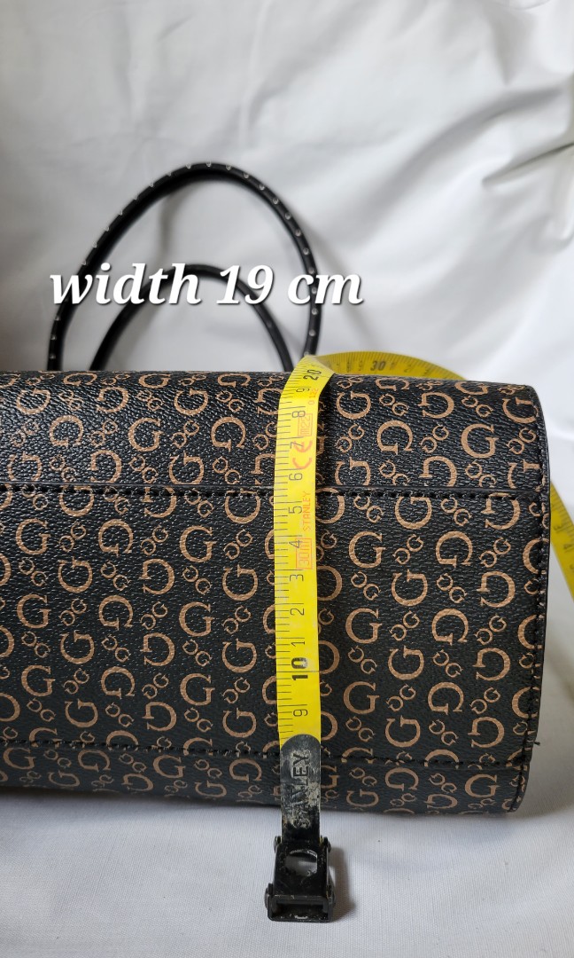 Guess Large Tote Bag, Women's Fashion, Bags & Wallets, Tote Bags on ...