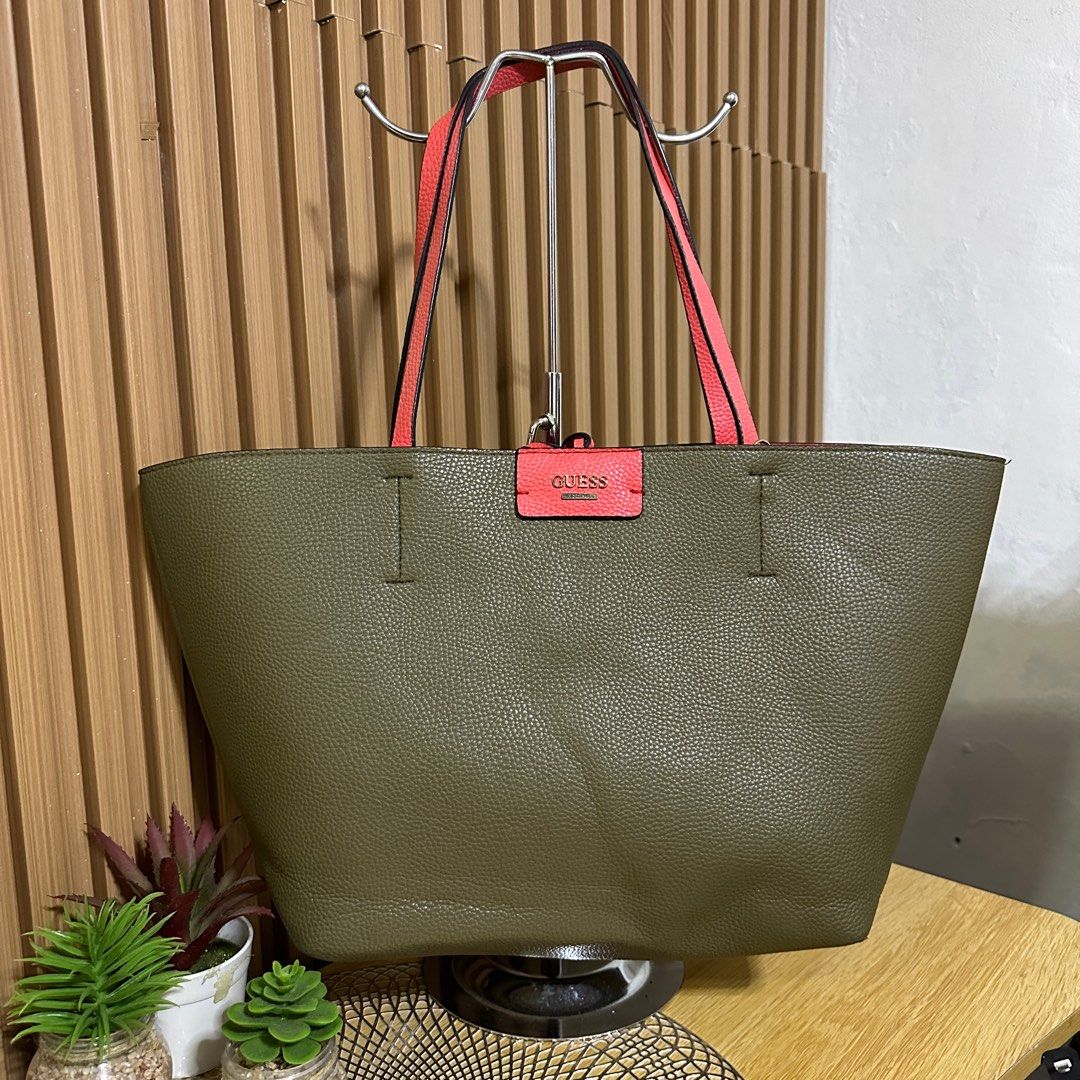Guess reversible store tote bag