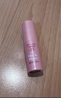 Happy Skin Kiss & Bloom Glossy Tint in ADORE (Sealed)