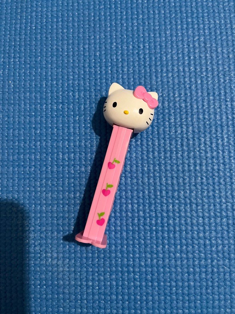 Hello Kitty PEZ Candy Dispenser (Category: Vintage Collectibles) located in Manila. Submitted by sanrio.etc (Listing ID 1279904687, Image 1). Description: Licensed. 2009. No candy. Good for collecting. - MOP: GCash MOD: Grab/Lalamove/Gogo Xpress (shouldered by buyer).