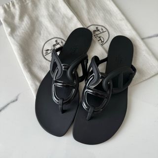 (Category: ) located in . Submitted by soleilshopee (Listing ID 1279928149, Image 1). Description: .
