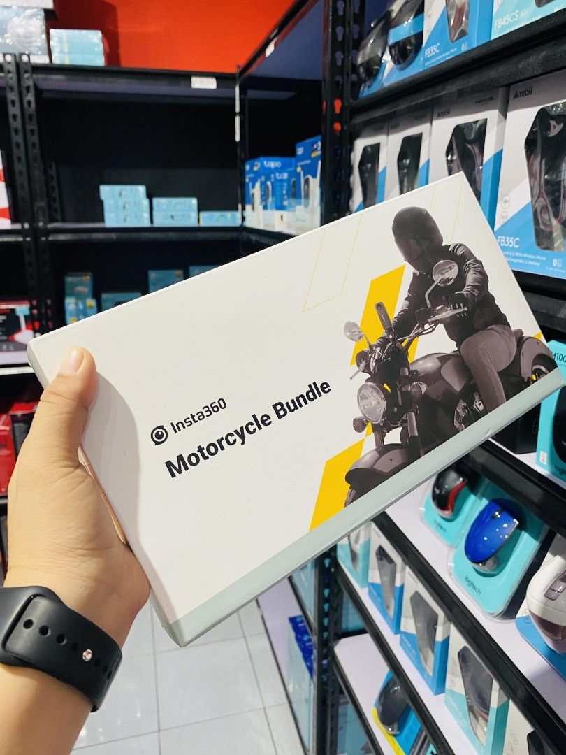 Insta360 Motorcycle Bundle (Category: Tripods & Monopods) located in Makati City. Submitted by techubstoreandaccessories (Listing ID 1279996023, Image 1). Description: Insta360 Motorcycle Bundle Ready for Pick-Up / Same Day Delivery Via Lalamove‼️ DETAILS: ✅ Actual Picture Posted. ✅BRAND NEW, SEALED, & ORIGINAL. ✅7 Days Replacement for Factory Defects and 1year Limited Warranty. (Terms and conditions apply). ✅With Sales Invoice (BIR REGISTERED) a