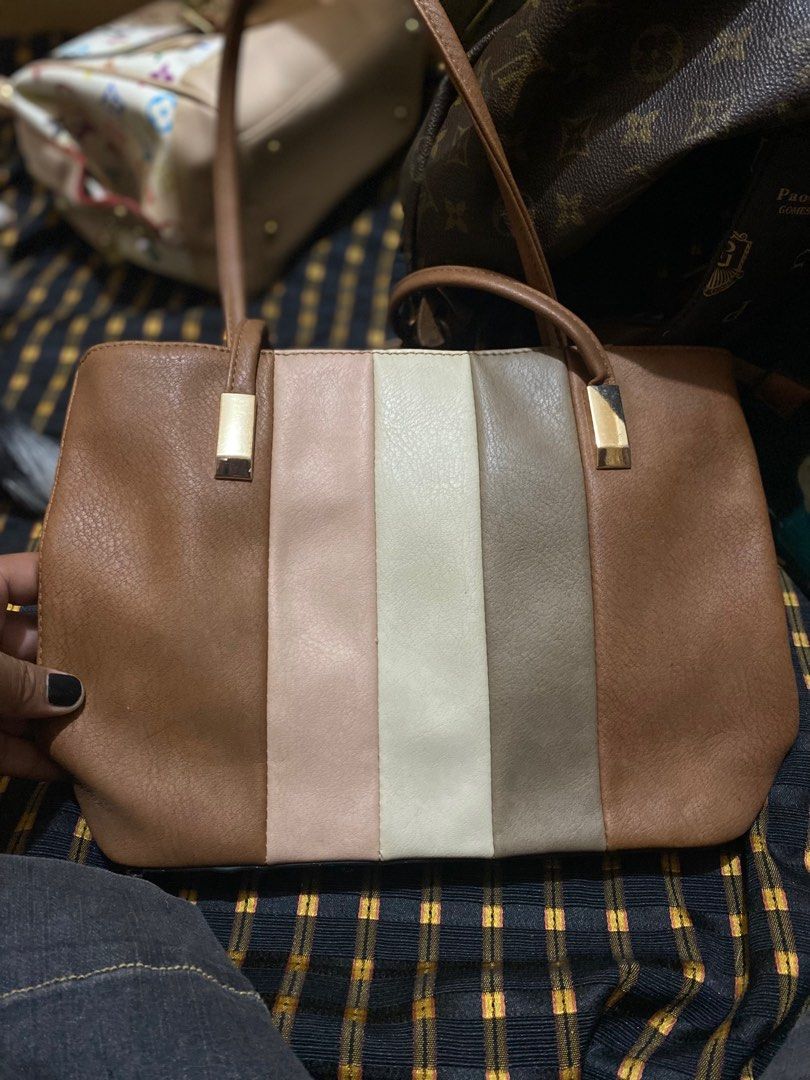 Jovanni, Women's Fashion, Bags & Wallets, Purses & Pouches on Carousell