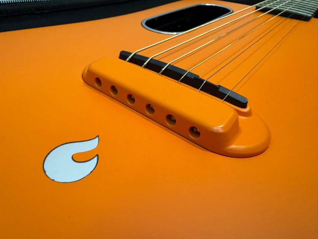 Lava me top 2 guitar used