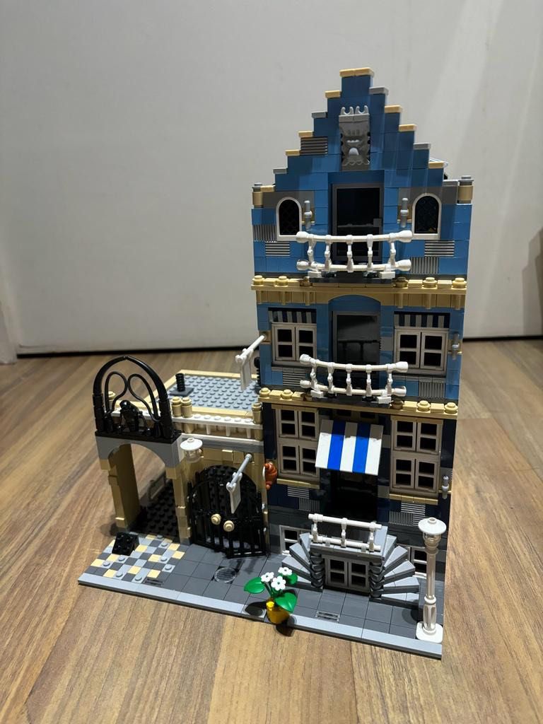 Lego factory sales market street