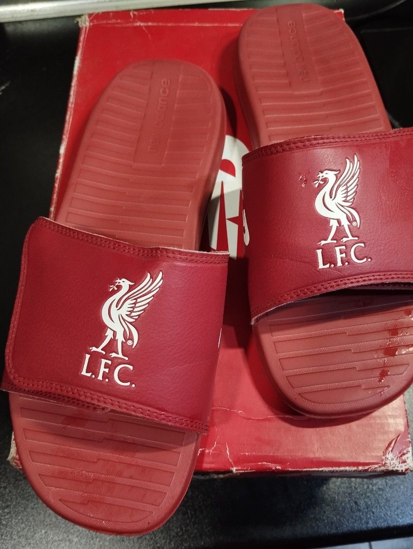 Lfc flip flops hot sale