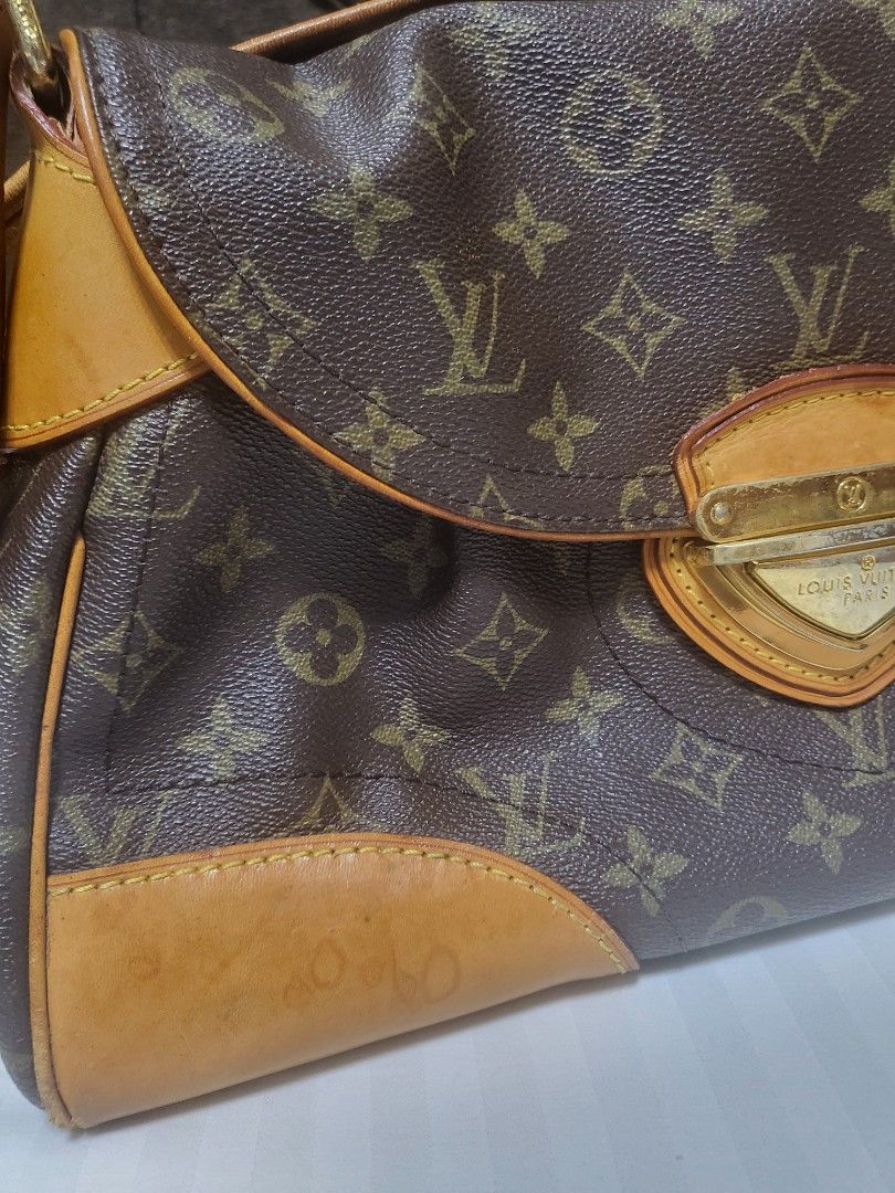 LOUIS VUITTO BEVERLY Lv beverly (Category: Luxury Bags & Wallets) located in Las Pinas. Submitted by peloveditems (Listing ID 1279819008, Image 2). Description: pls see flaw.