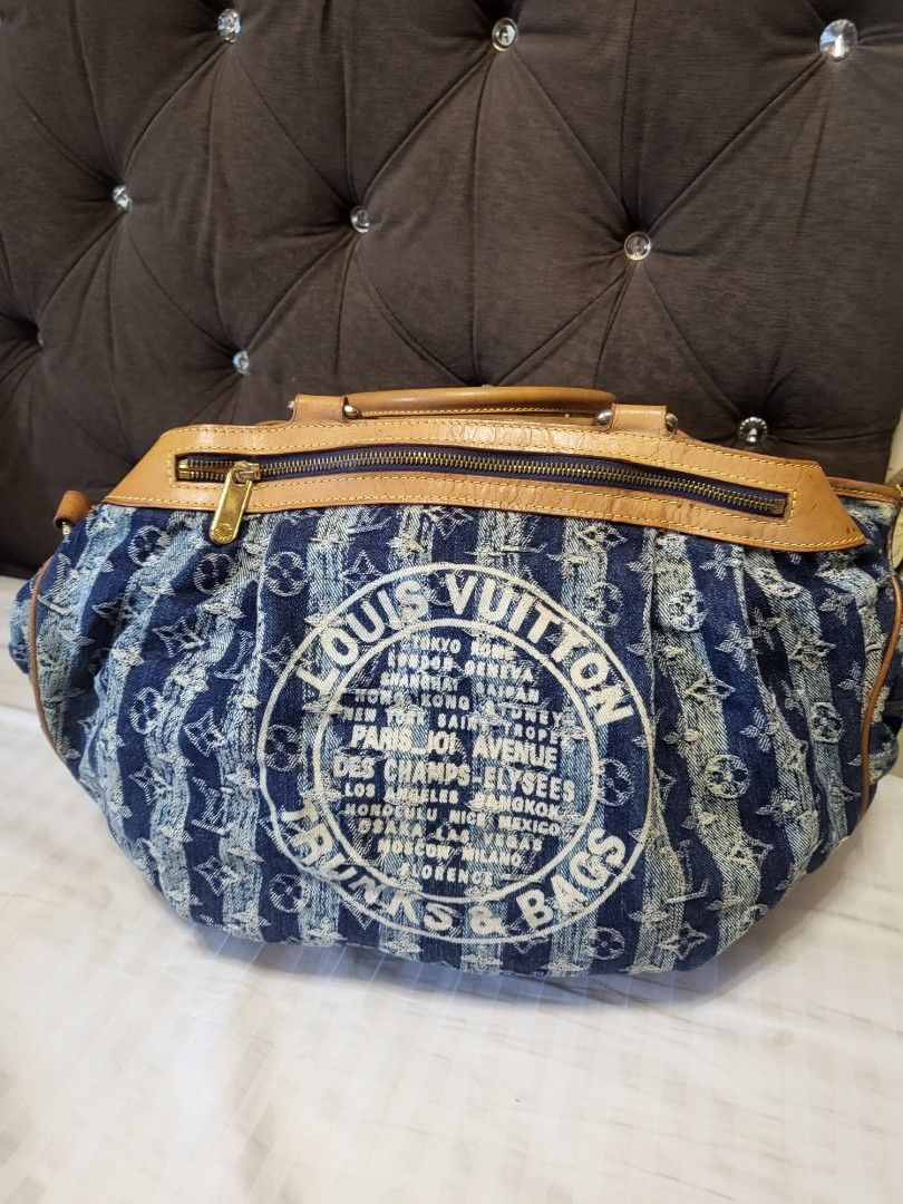 Louis Vuitton denim (Category: Luxury Bags & Wallets) located in Las Pinas. Submitted by peloveditems (Listing ID 1279754013, Image 1). Description: bought celebrity auction abroad. labeled authntic but do not have card . PLS SELF AUTHENTICATE too. handle leather is hard, stitch are properly sewed..